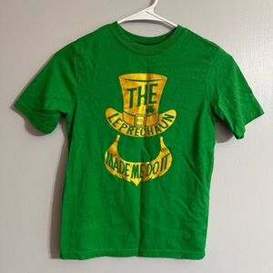 St. Patrick’s Day T-Shirt with Leprechaun Hat Design Size Medium